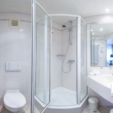 Hotel&restaurant Zum Vater Rhein Monheim am Rhein