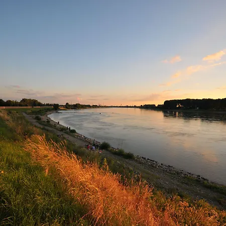 Hotel & Restaurant Zum Vater Rhein