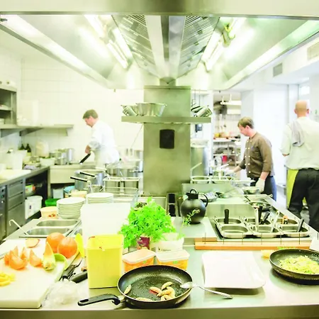 Hotel Hotel&restaurant Zum Vater Rhein